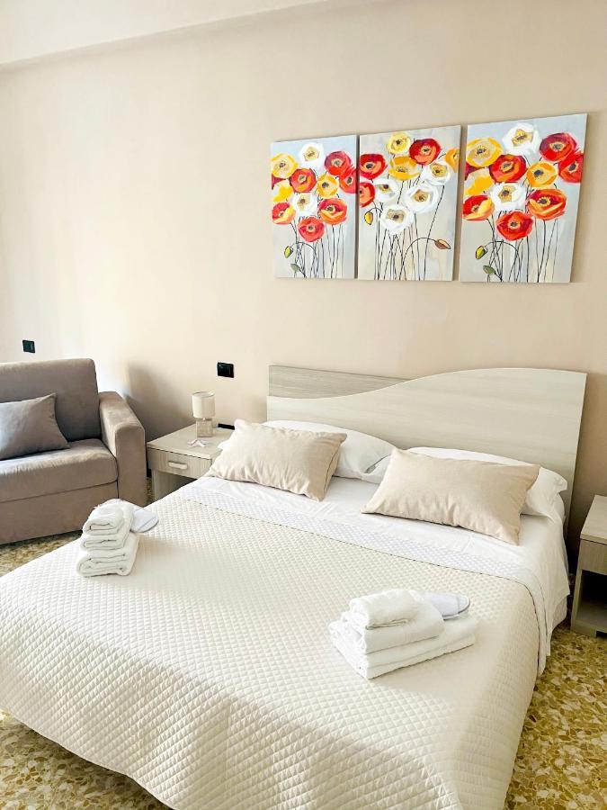 B&B Stella In Centro Salerno Exteriör bild